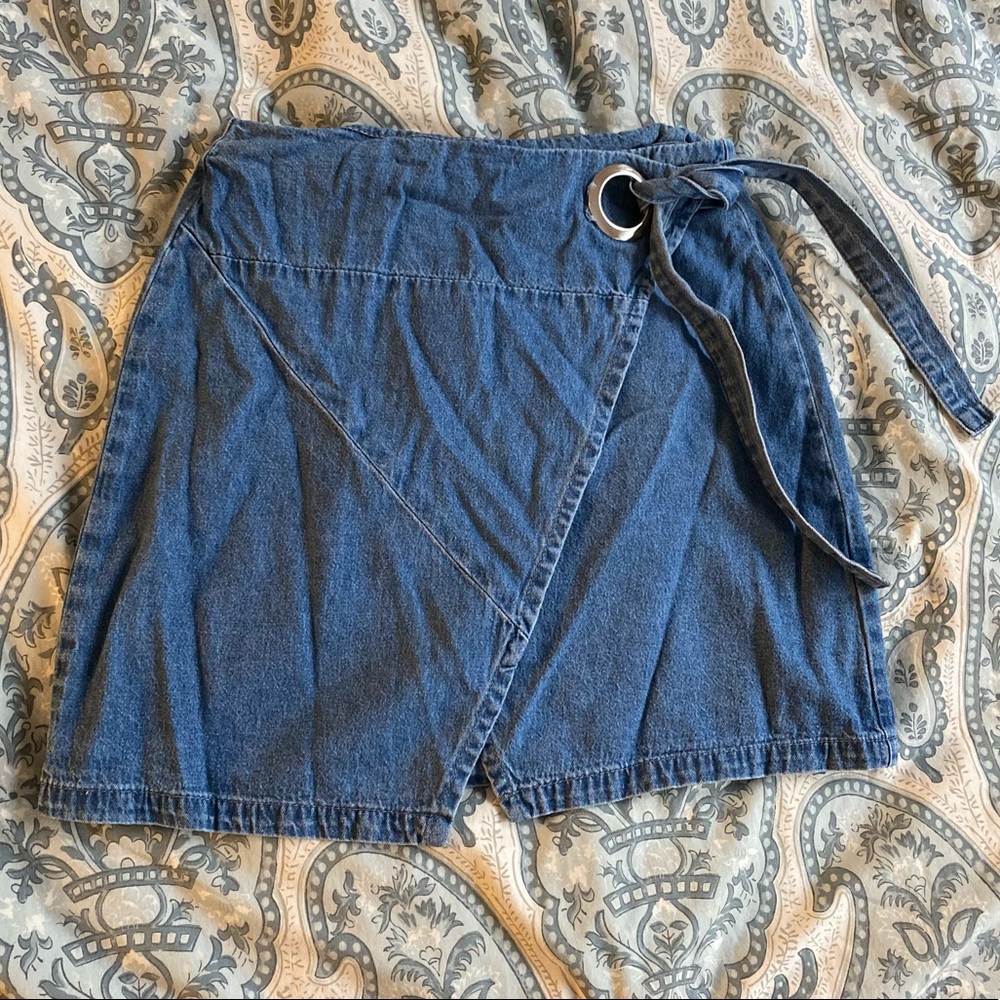LF Carmar Chambray Wrap Tie Denim Mini Skirt | XS | Vintage LF